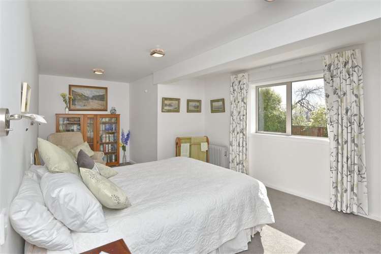 1 Conifer Place Huntsbury_16