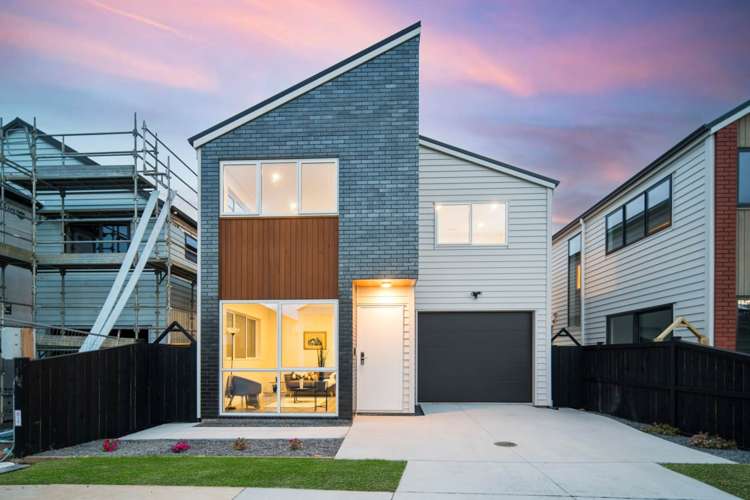 26 Christella Street Flat Bush_27