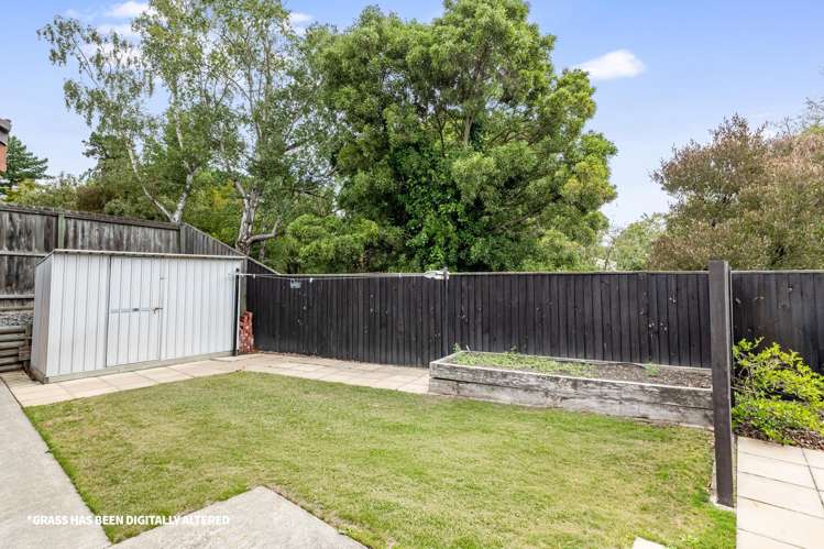 9 Strathmore Gardens Burwood_7