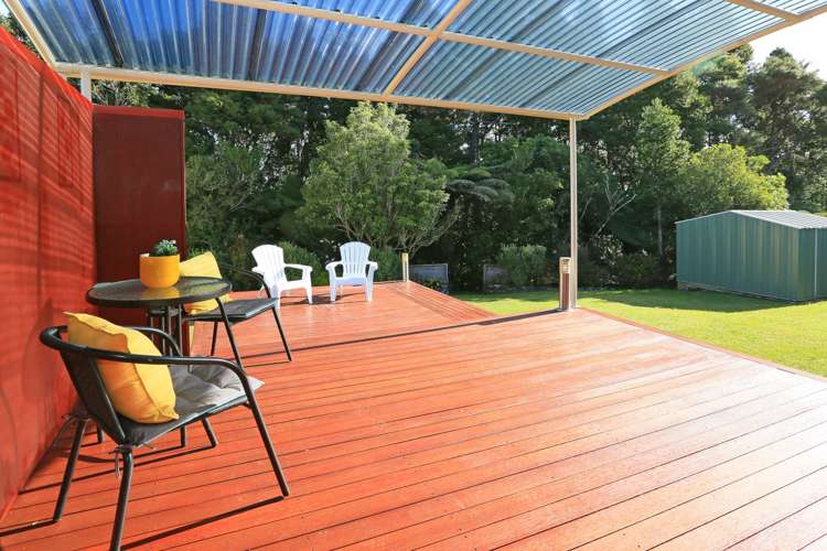 212 Glengarry Road Glen Eden_14