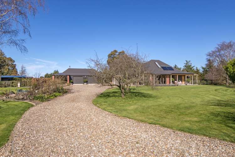 210 River Road Lincoln_19