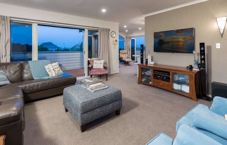 14b Rushton Avenue Otumoetai_12