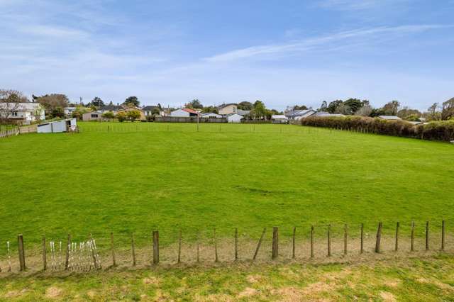 11A Warwick Road Stratford_2