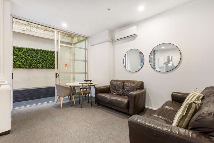 102/43 Anzac Avenue City Centre_6