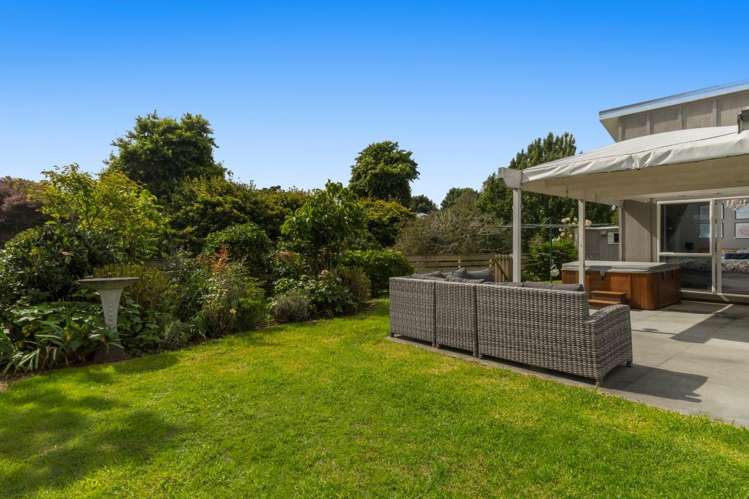 23 Horsley Grove Pyes Pa_12