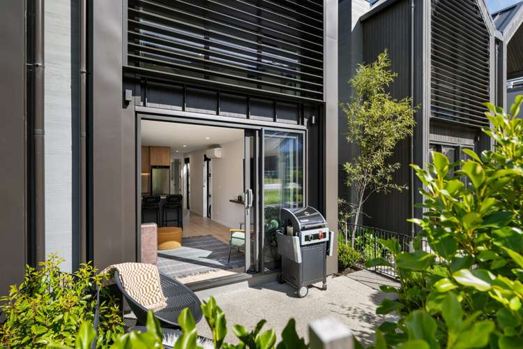 41 Ryan Loop Jacks Point_19