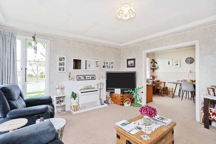 378 Saint Andrew Street Glengarry_6