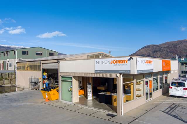 7 Frederick Street Wanaka_2