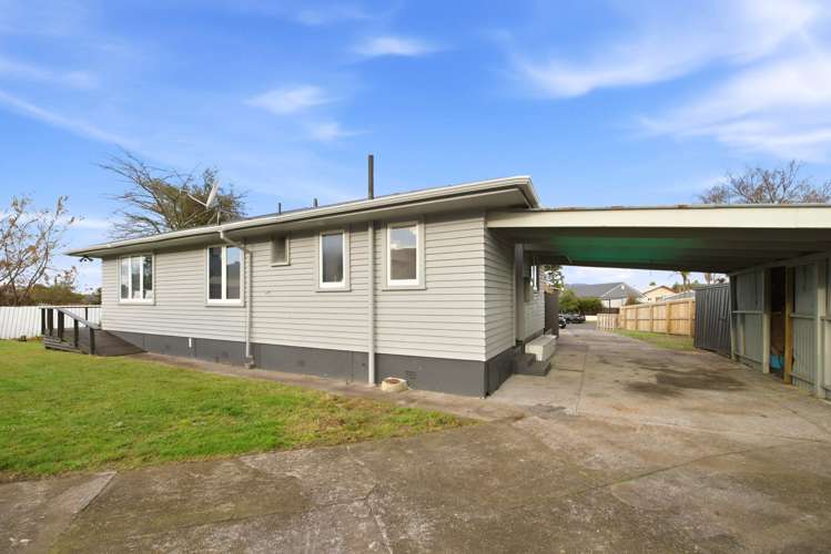 3 Liane Place Mangakakahi_12