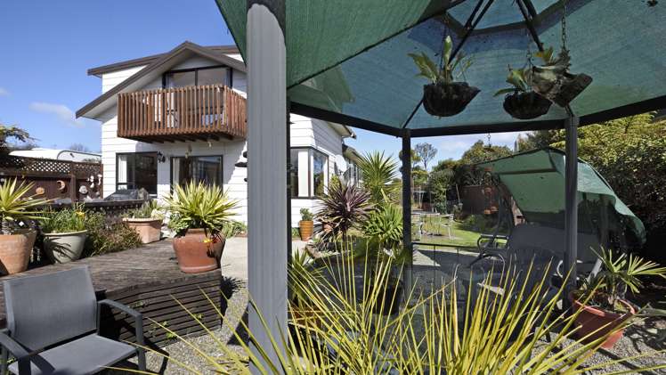 34 Aldinga Avenue Stoke_15