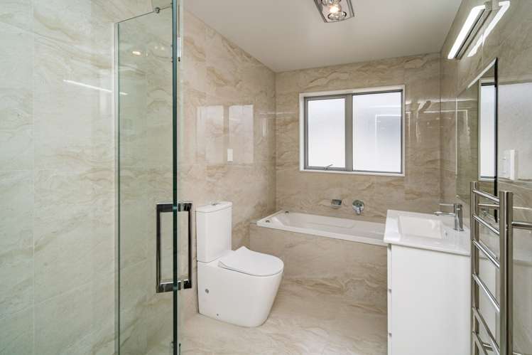 23 Tims Crescent Flat Bush_8