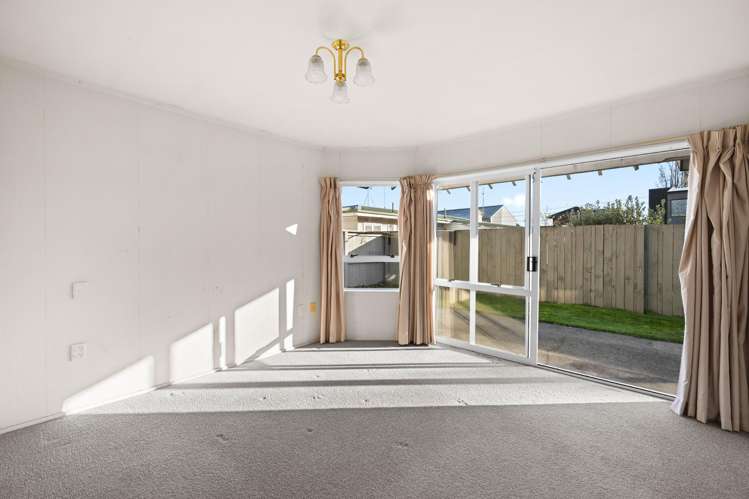 801A River Road Chartwell_5