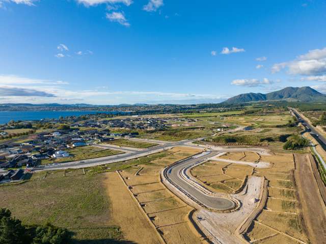 Stage 11, 584 Lake Terrace Wharewaka_2