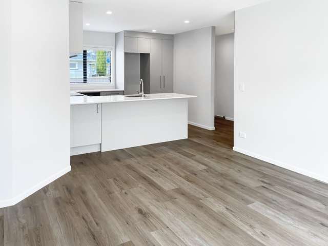 2/9 Main Road 10629_2