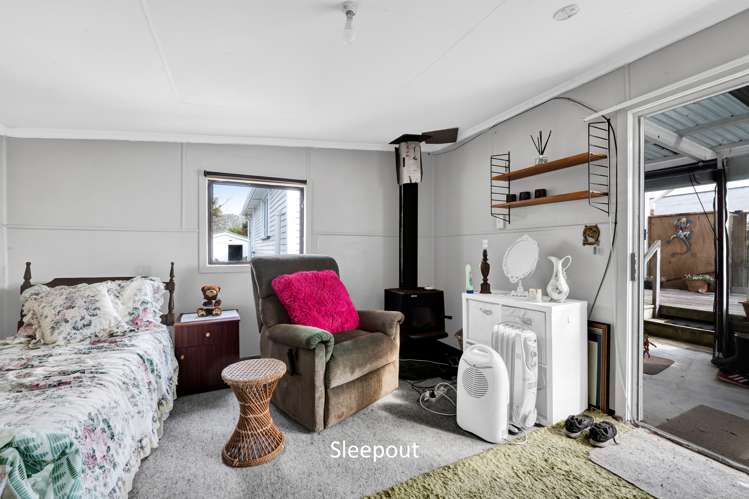 32 Conway Road Eltham_12