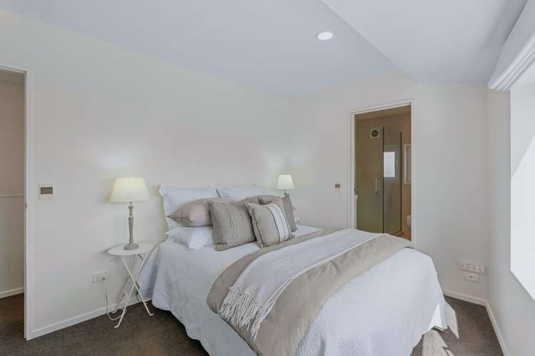 1/6 Feilding Street Addington_9