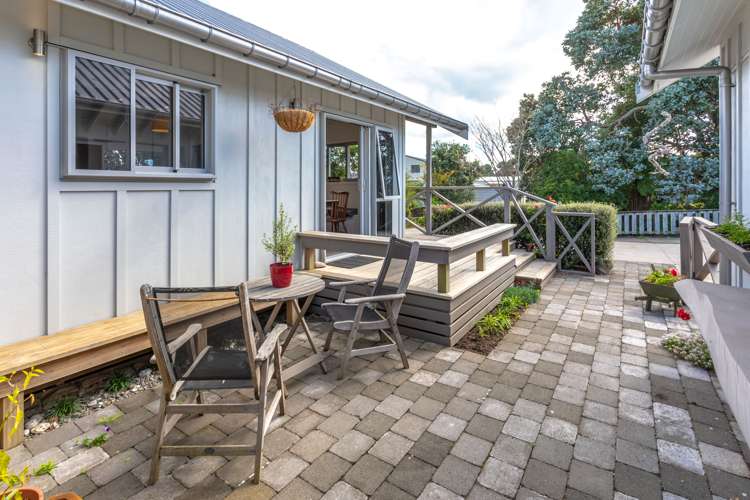 2 Scott Drive Cooks Beach_16