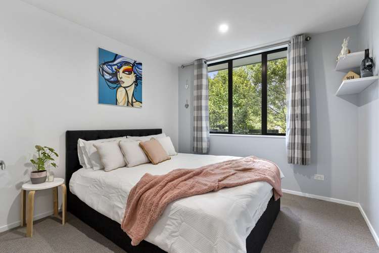 28 The Close Greenhithe_11