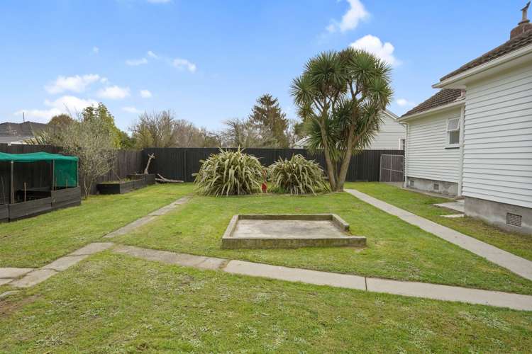 13 Aldersley Street Richmond_12