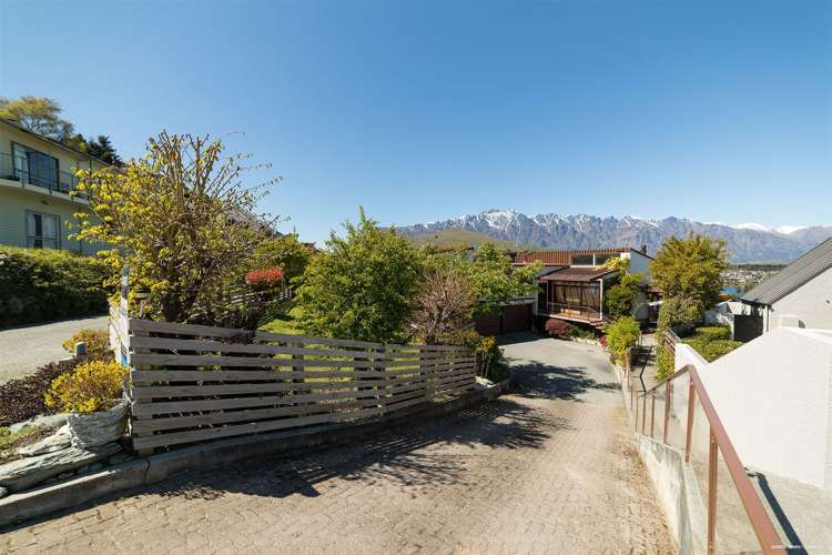 29 Earnslaw Terrace Queenstown_24