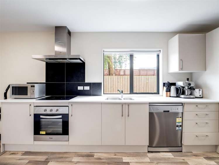 1/120 Stanmore Road Linwood_5