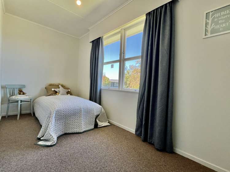 28 Dewe Avenue Feilding_13