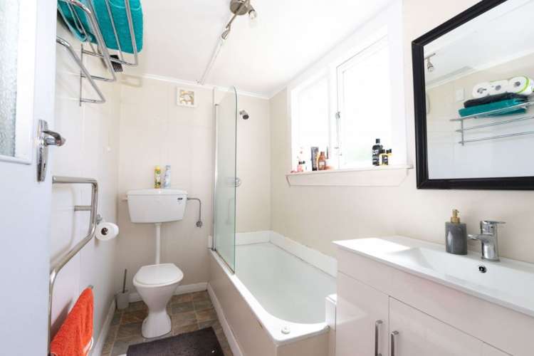 51 Mechanic Street North East Valley_16