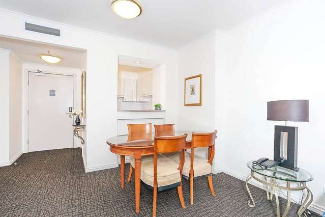 906/8 Albert Street City Centre_4