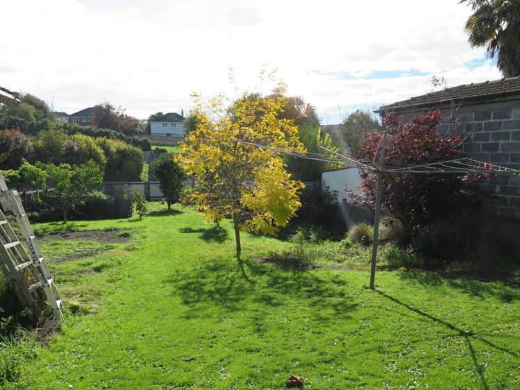 41 Luxmoore Road Waimataitai_17