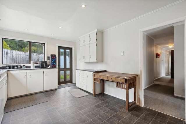 414 Stokes Valley Road Stokes Valley_3