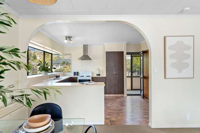 2 Brydon Way The Wood_2