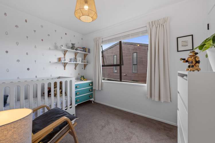 1/105 Sunset Road Totara Vale_19