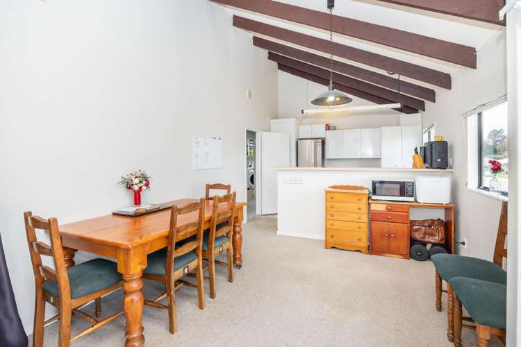 70 Sunnyhills Avenue Glenview_6
