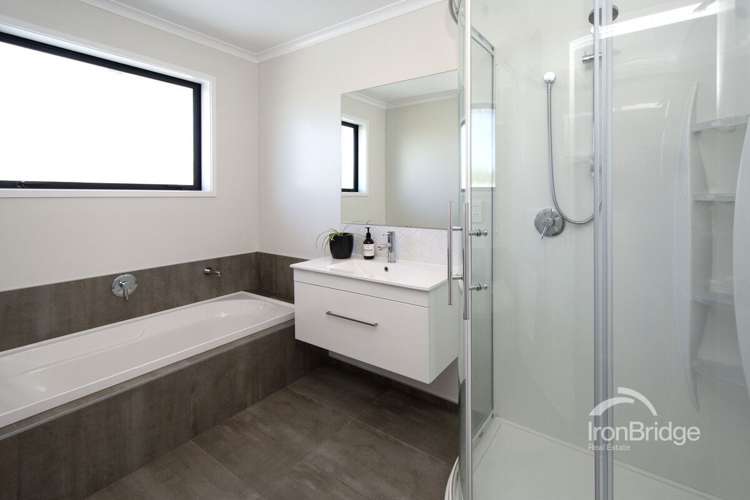 1 Romanee Lane Wigram_13