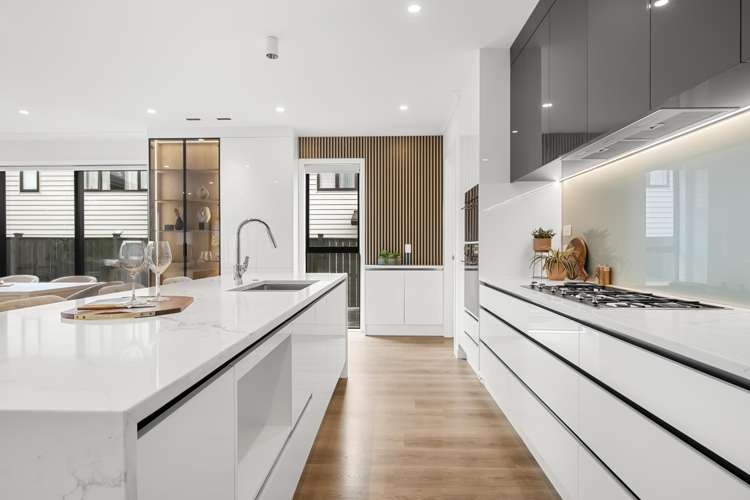 1 Luff Place Long Bay_9