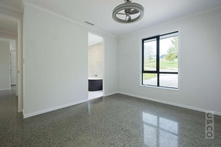 524 Ridge Road Riverhead_25