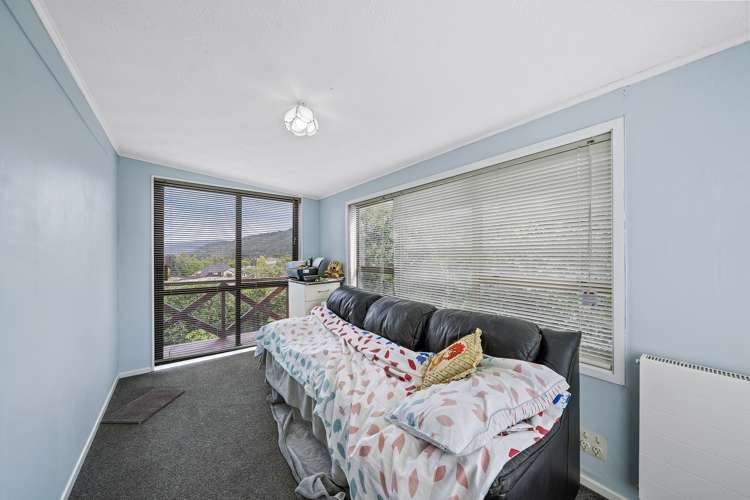 11 Roband Crescent Brown Owl_9