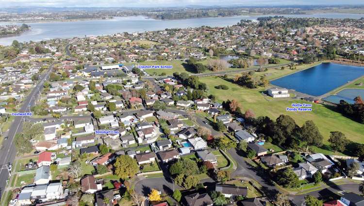 50 Hobart Crescent Wattle Downs_12