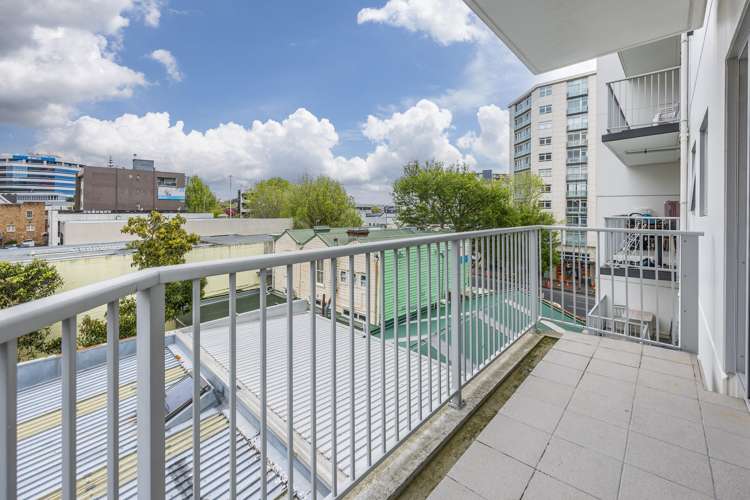 3f/208 Hobson Street Auckland Central_3