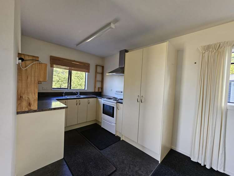 19 Shoreline Place Rarangi_5