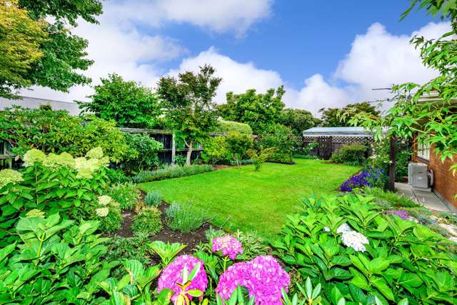 2/7 Camberwell Place Avonhead_3