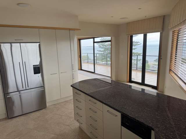 C/32 Devore Street Saint Heliers_1