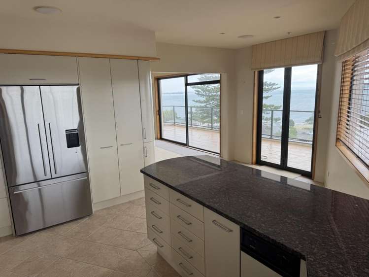 C/32 Devore Street Saint Heliers_1