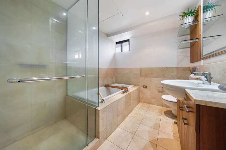 2512/1 Courthouse Lane City Centre_13