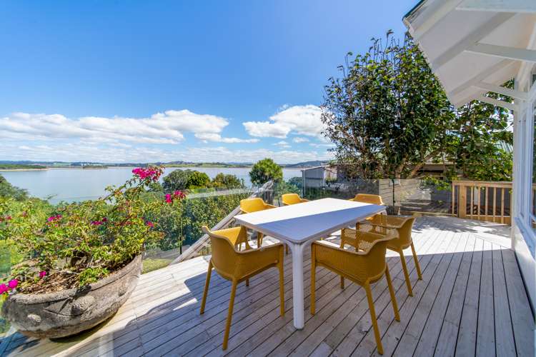 19 Weir Crescent Onerahi_6