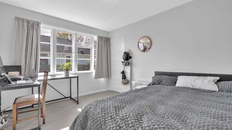 21 & 21B Ballantyne Ave Upper Riccarton_14