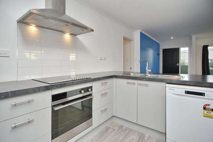 51 Ottawa Road Wainoni_6