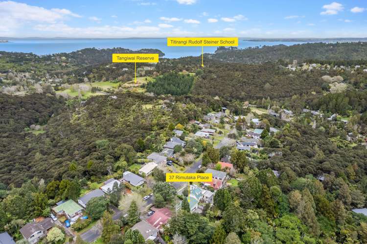 37 Rimutaka Place Titirangi_21
