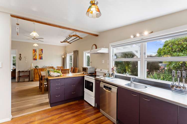 46 County Road Otaki_13