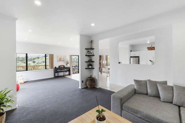 42 Parkwood Crescent Gulf Harbour_2